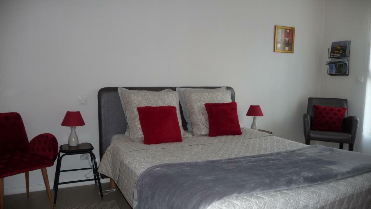 Le Jardin Aux Oiseaux Bed & Breakfast Férel Eksteriør bilde