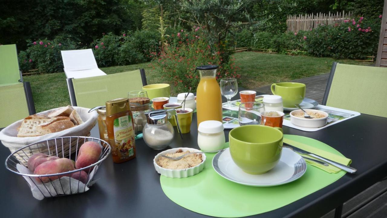 Le Jardin Aux Oiseaux Bed & Breakfast Férel Eksteriør bilde